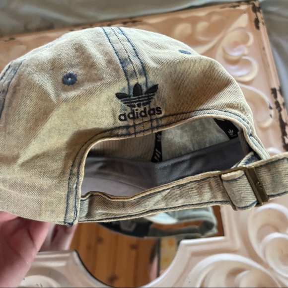 ADIDAS Light Denim ball cap - Picture 4 of 5